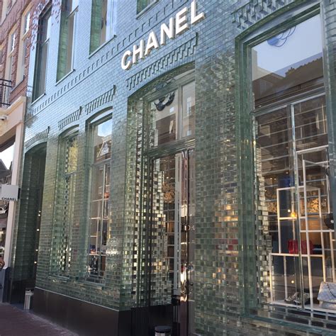 chanel amsterdam glass